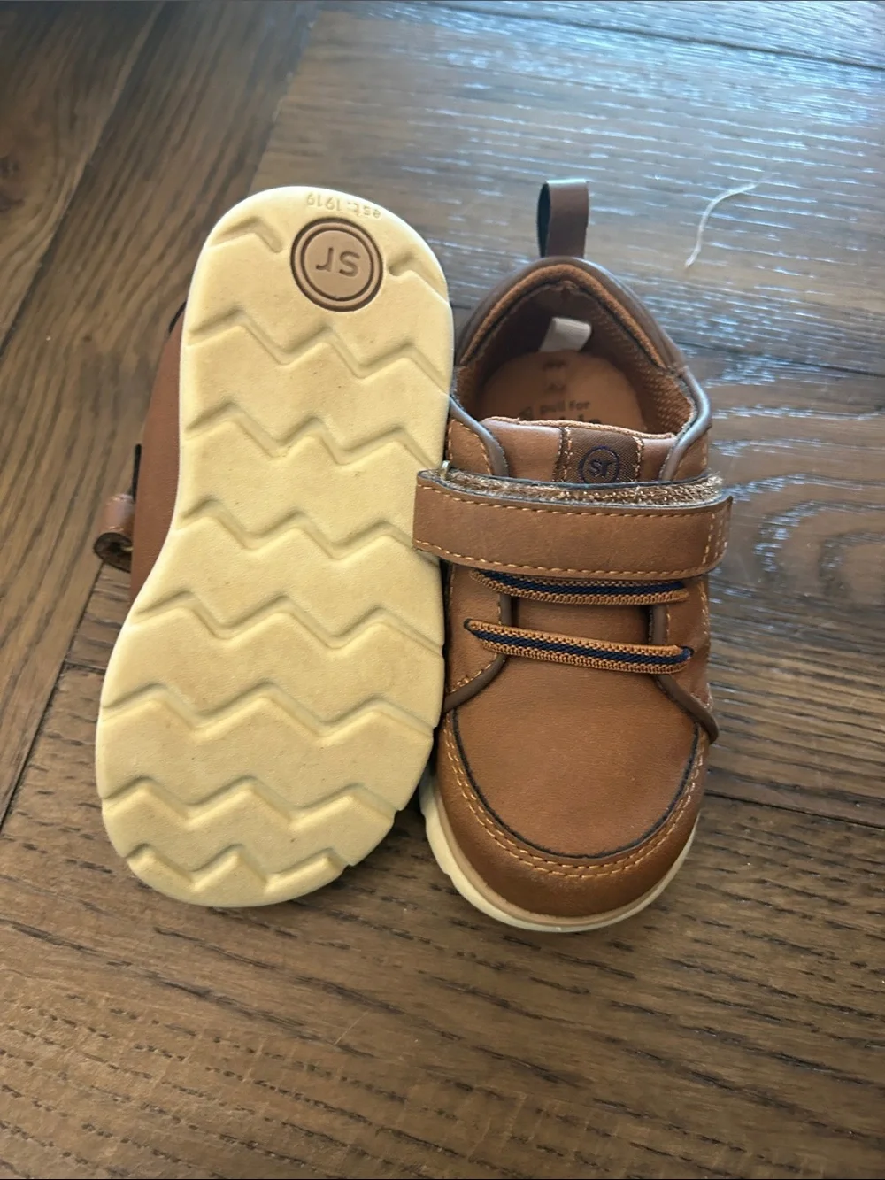 Stride Rite Brown Kids Hook-and-Loop Sneakers
